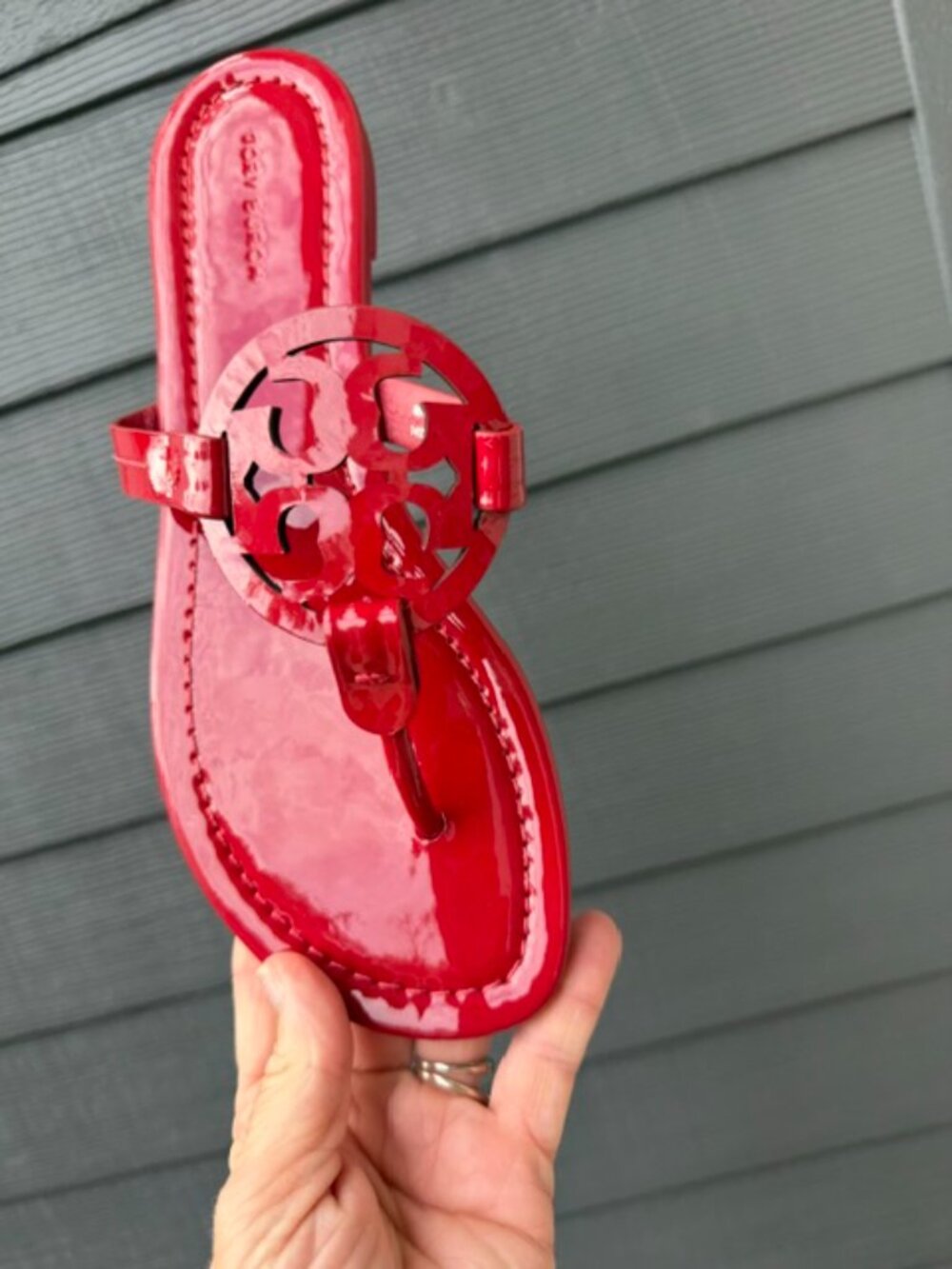 Tory Burch Designer Miller Red Patent Leather Sandals Flip Flop Thong 8